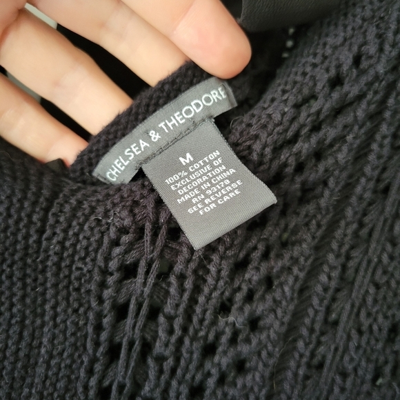 Black Crotchet Top Medium - Picture 2 of 5